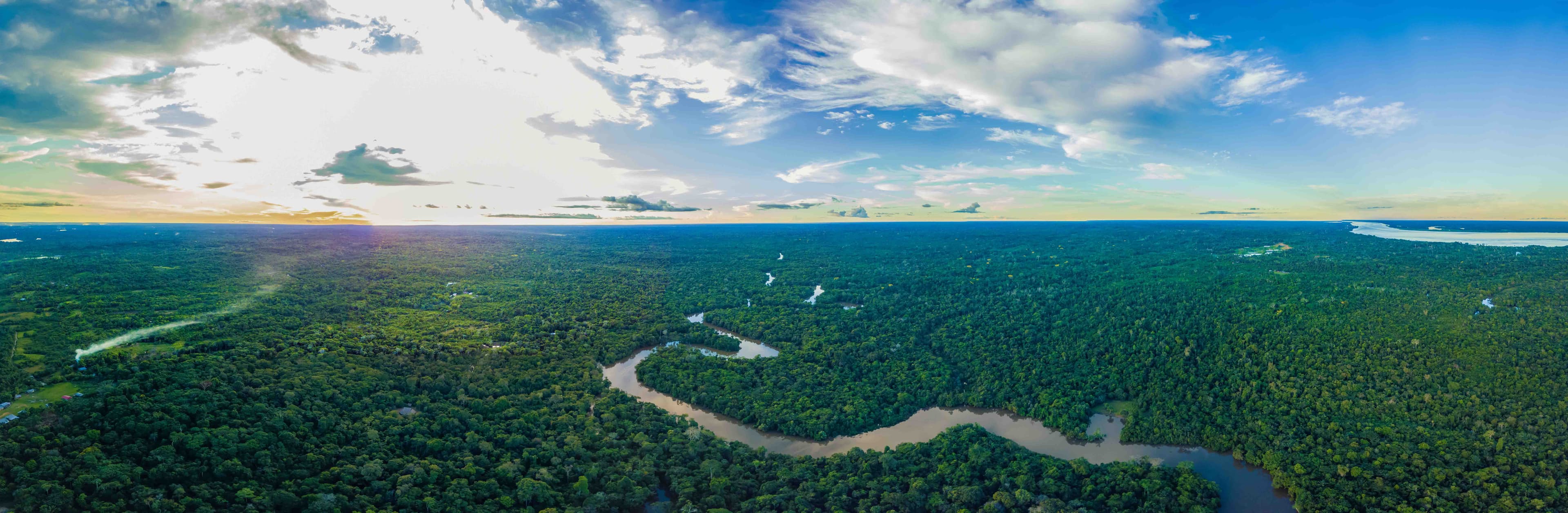 AMAZONRIVER PANORAMIC
